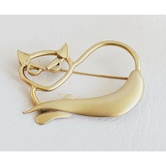 Vintage Modernist Cat Pin Big Gold Tone Openwork Figural Kitten Retro Brooch - Picture 2 of 4